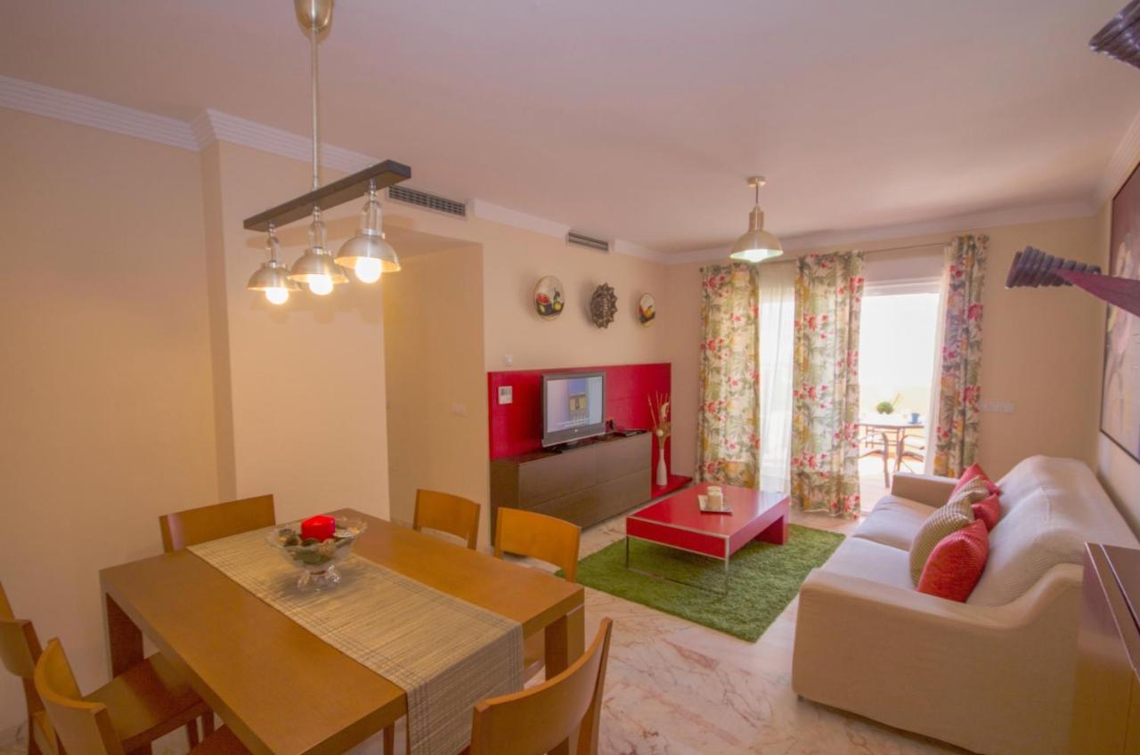 Albi B&B Burriana Beach Nerja Kültér fotó