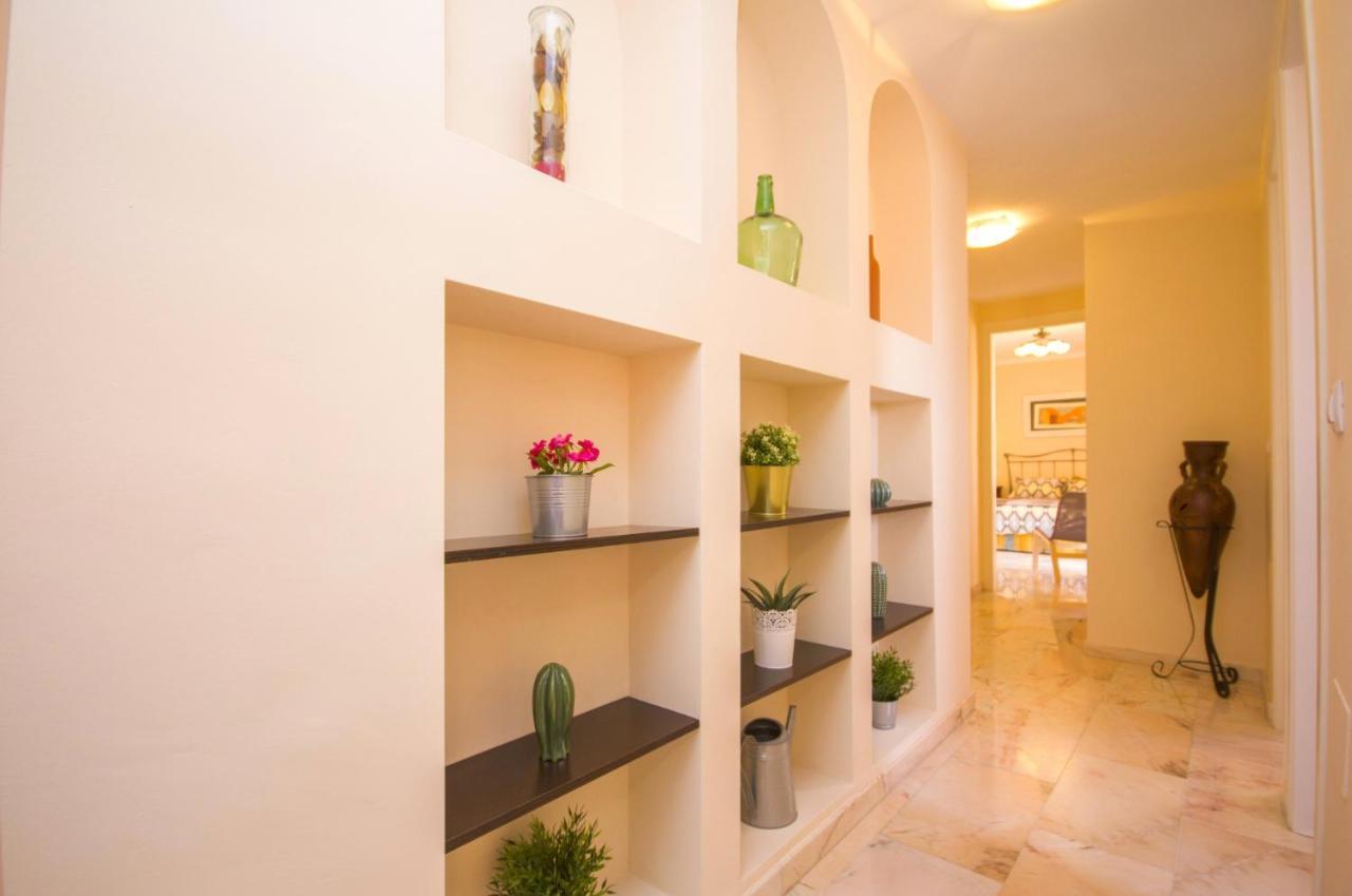 Albi B&B Burriana Beach Nerja Kültér fotó