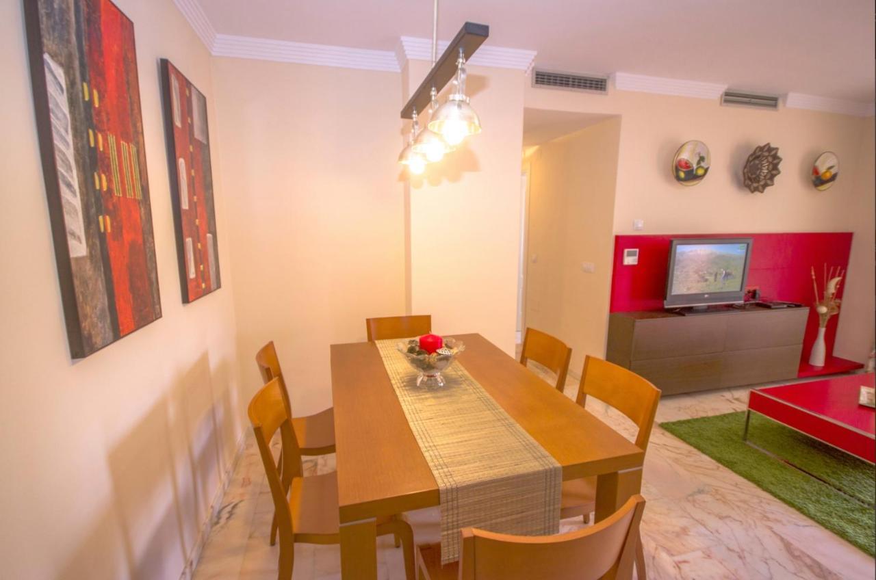 Albi B&B Burriana Beach Nerja Kültér fotó